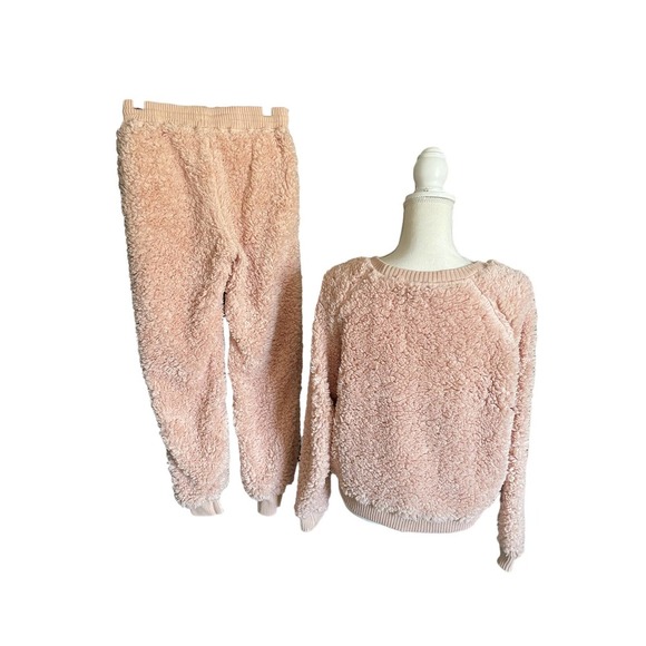 OLIVACEOUS BLUSH SHEARLING FLUFFY SWEATSHIRT/JOGGER SET - Picture 7 of 9